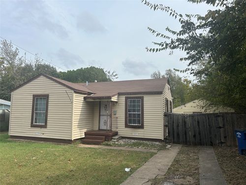 2348 Village Way, Dallas, TX, 75216-4635 | Card Image