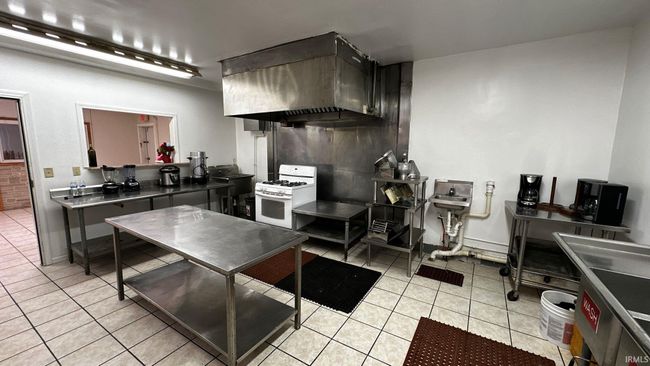 525 Harrison St, Home with 0 bedrooms, 3 bathrooms and null parking in Elkhart IN | Image 28