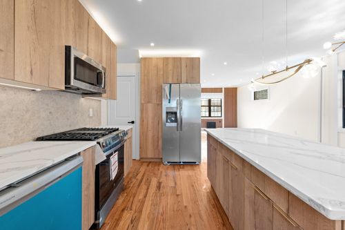 11605 223rd St, Cambria Heights, NY, 11411-1601 | Card Image