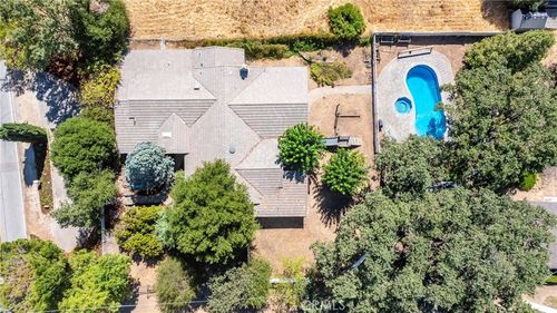 7990 San Gabriel Rd, Atascadero, CA, 93422-4927 | Card Image