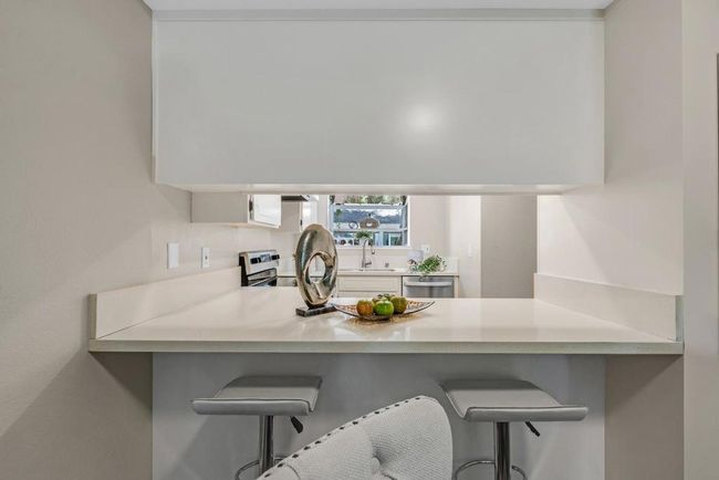 38652 Aurora Ter, Condo with 2 bedrooms, 2 bathrooms and 1 parking in Fremont CA | Image 12