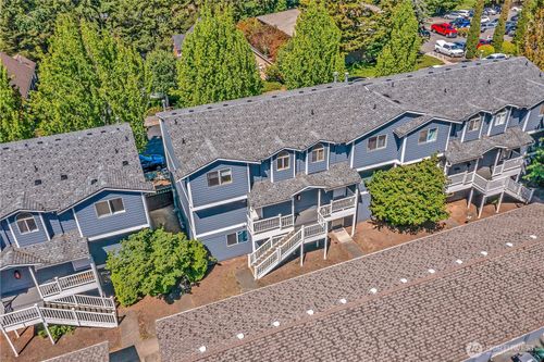 apt-a2-3939 10th St Se, Puyallup, WA, 98374-6441 | Card Image