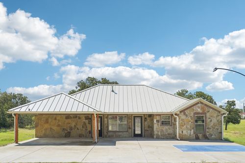 718 County Road 232, Collinsville, TX, 76233-2362 | Card Image