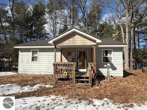 3110 Lake Tahoe Trl, Lake, MI, 48632-8857 | Card Image