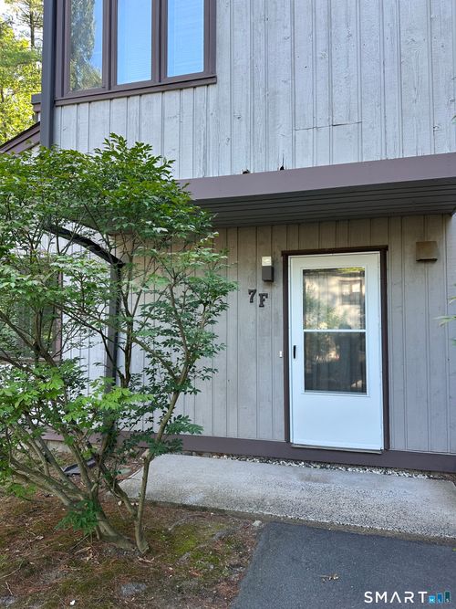 f-7 Staunton Ct, Farmington, CT, 06032-3537 | Card Image