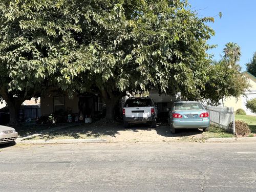 8468 Birch St, Hilmar, CA, 95324-9644 | Card Image