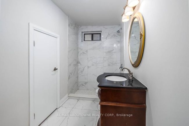 131 West Ave N, House other with 3 bedrooms, 1 bathrooms and 3 parking in Hamilton ON | Image 7