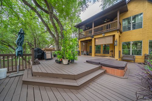 519 Long Mdw, Spring Branch, TX, 78070-5954 | Card Image