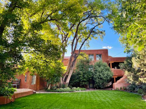8 Placita Vieja, Ranchos de Taos, NM, 87557 | Card Image