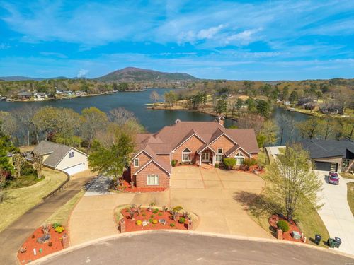 160 Cougar Ter, Hot Springs, AR, 71913-8084 | Card Image