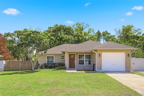 125 W 5th St, CHULUOTA, FL, 32766-9031 | Card Image