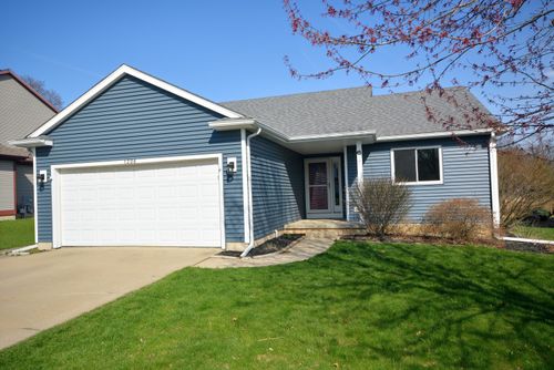 1206 Comstock, Marshall, MI, 49068-1357 | Card Image