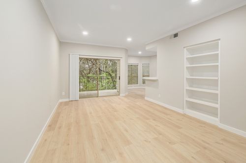 1609-6000 Shepherd Mountain Cv, Austin, TX, 78730-4907 | Card Image