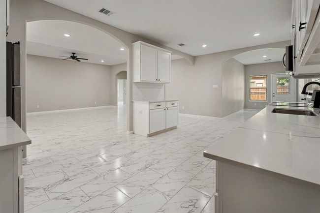69 County Road 3668, House other with 4 bedrooms, 3 bathrooms and 2 parking in Splendora TX | Image 11