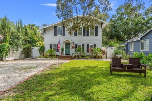 1017 E Henry Ave, TAMPA, FL, 33604-6823 | Card Image