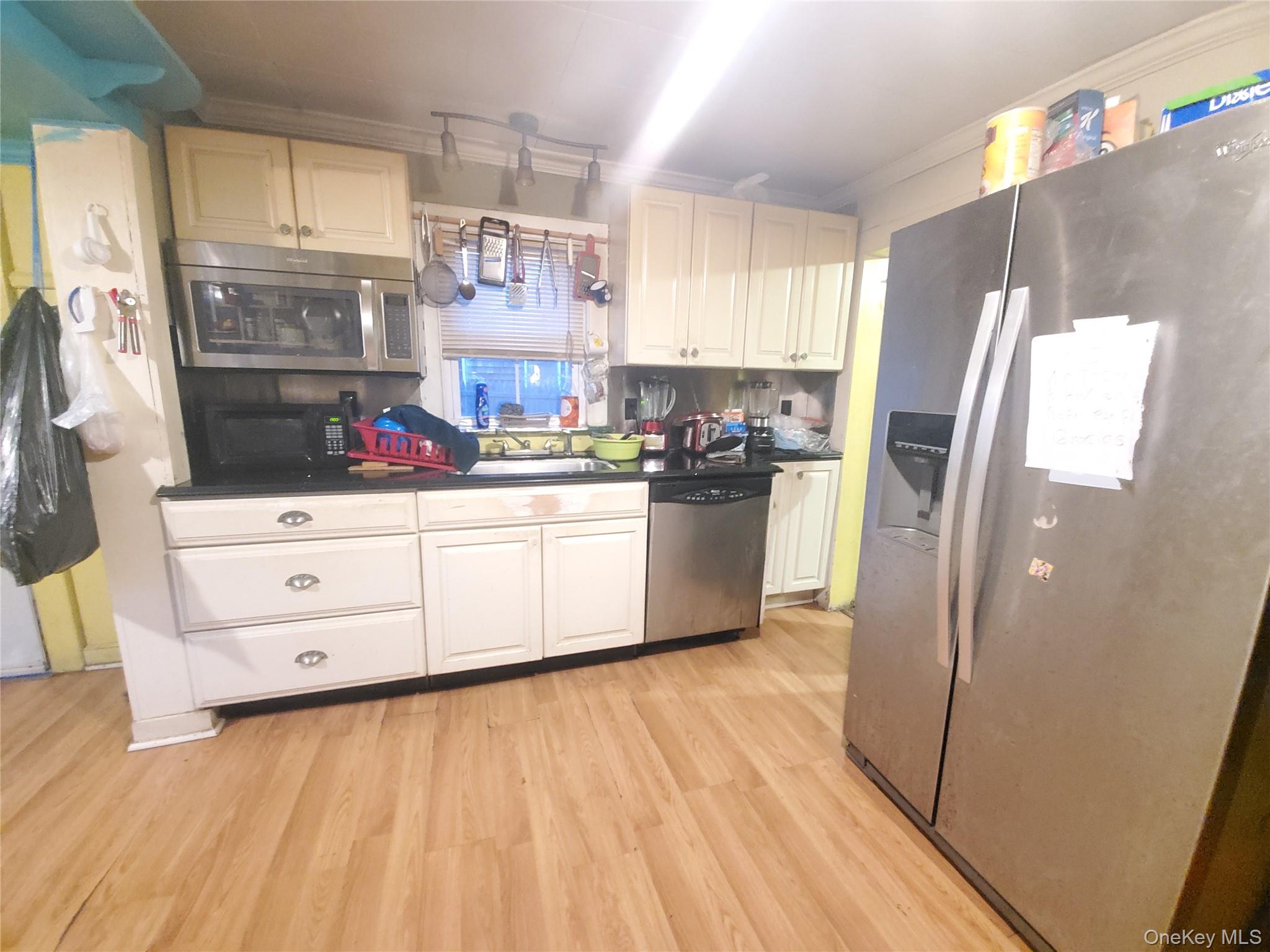 Residential Income in Riverhead 5
