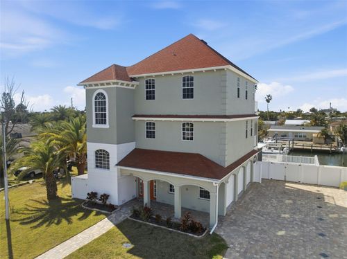 13741 Judy Ave, HUDSON, FL, 34667-1532 | Card Image