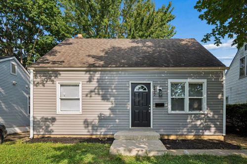 2622 Hiawatha St, Columbus, OH, 43211-1112 | Card Image