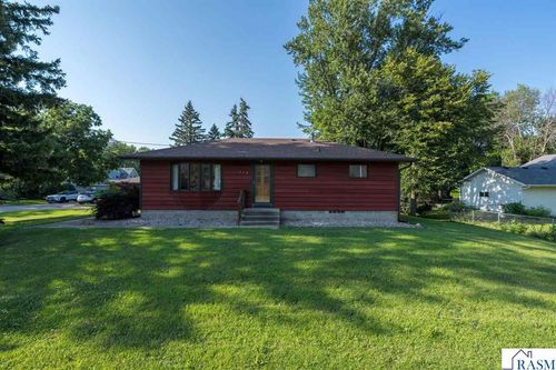 210 Walnut Ave, Madison Lake, MN, 56063-2041 | Card Image