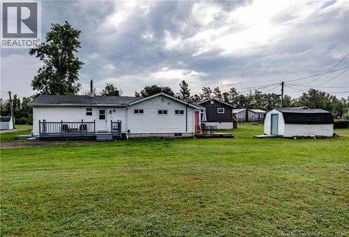 6 Rue Ste-Marie, Grand Barachois, NB, E4P8N5 | Card Image