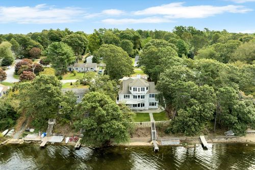 90 Lakewood Dr, Mashpee, MA, 02649-2139 | Card Image