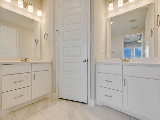131 Plumbago Loop, House other with 3 bedrooms, 2 bathrooms and 4 parking in Bastrop TX | Image 14
