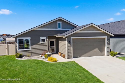 115 N Spindle St, Post Falls, ID, 83854-8214 | Card Image