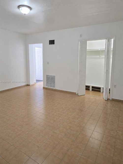 3-5810 W Flagler St, Miami, FL, 33144-3317 | Card Image