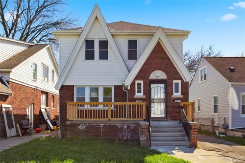 18418 Joann St, Detroit, MI, 48205-2746 | Card Image