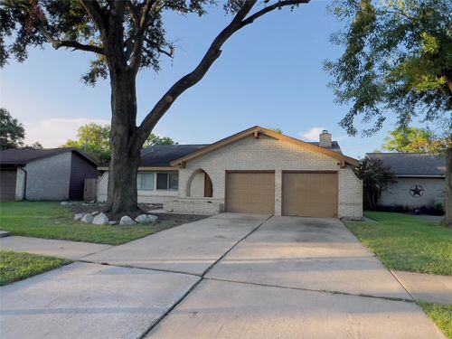 9614 Ravensworth Dr, Houston, TX, 77031-3120 | Card Image