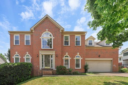 1301 Buckingham Cir, Franklin, TN, 37064-5419 | Card Image