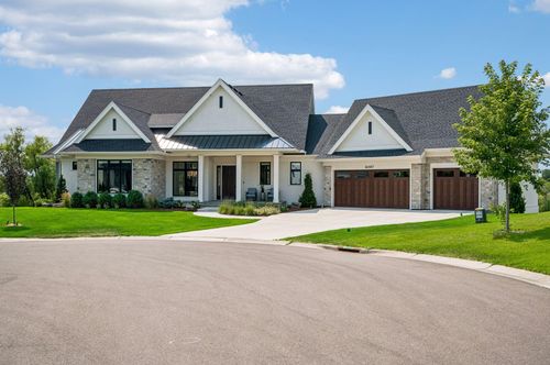 16307 46th Ct N, Plymouth, MN, 55446-2076 | Card Image
