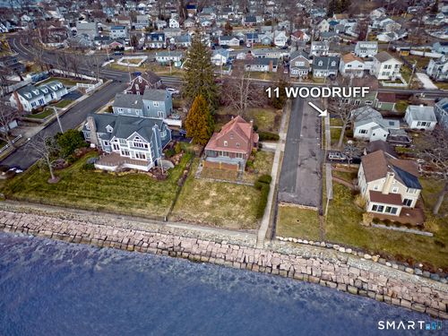 11 Woodruff St, West Haven, CT, 06516-7243 | Card Image