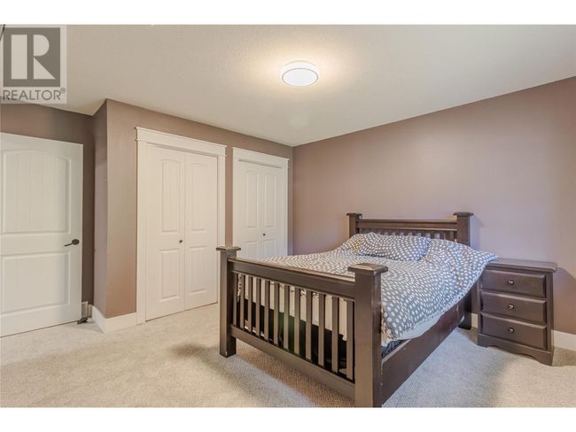 11885 Middleton Rd, House other with 5 bedrooms, 4 bathrooms and 3 parking in Lake Country BC | Image 15