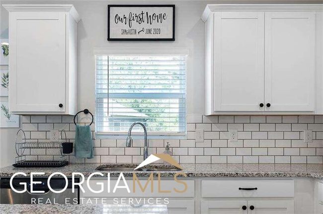 382 Winston Cir, House other with 3 bedrooms, 3 bathrooms and 2 parking in Canton GA | Image 10