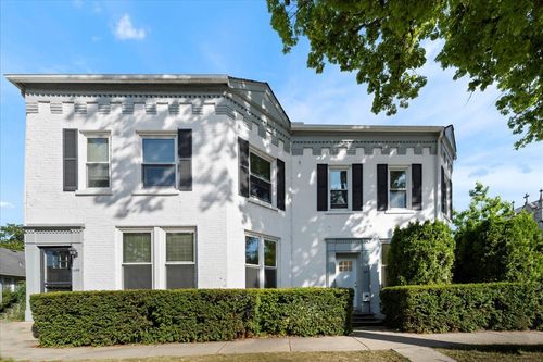 a-1097 Tower Rd, Winnetka, IL, 60093-1829 | Card Image