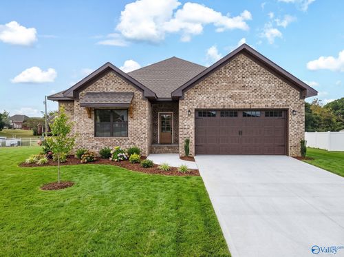 318 Krimson Cir, Albertville, AL, 35951-4160 | Card Image