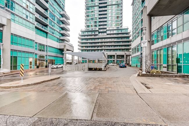 909 - 70 Town Centre Crt, Condo with 2 bedrooms, 2 bathrooms and 1 parking in Scarborough ON | Image 37