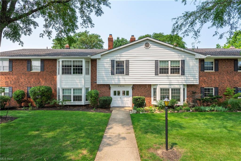 215 2900 Pease, Sold in Rocky River Zoocasa