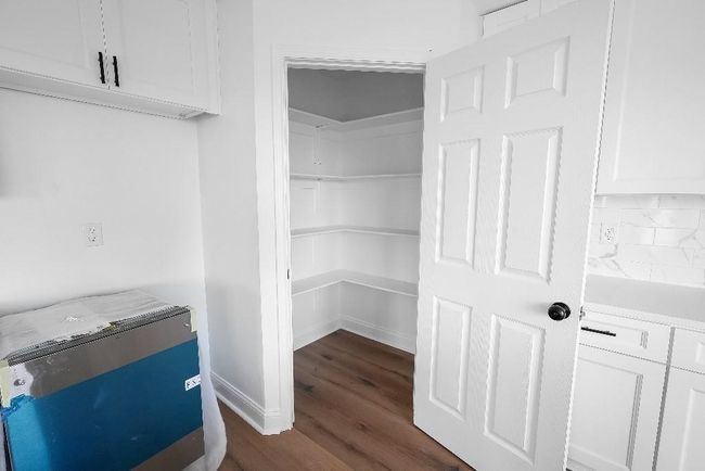 View of pantry | Image 7