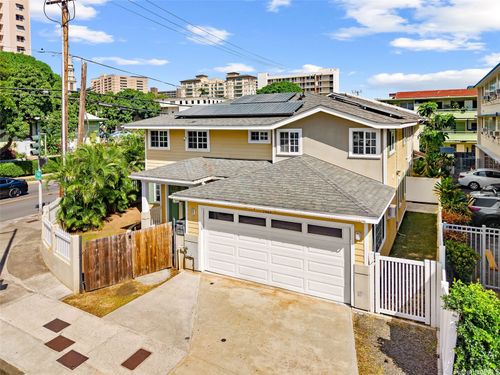 a-1025 Punahou St, Honolulu, HI, 96826-2032 | Card Image