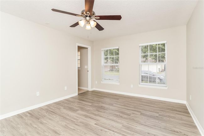 248 Scrub Jay Way, House other with 3 bedrooms, 3 bathrooms and null parking in DAVENPORT FL | Image 12