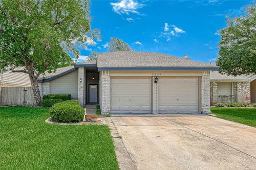 2235 Sentinal Oaks St, Sugar Land, TX, 77478-4340 | Card Image