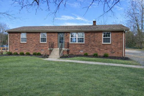 1421 Young Rd, Lebanon, TN, 37090-5156 | Card Image