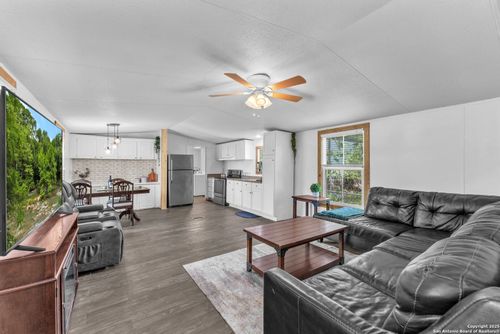 337 Buckhorn Dr, Canyon Lake, TX, 78133-4210 | Card Image