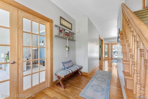 4261 Brest Rd, Newport, MI, 48166-9040 | Card Image