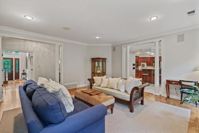 8897 Forrest Ridge Cv, House other with 4 bedrooms, 4 bathrooms and null parking in Cordova TN | Image 8