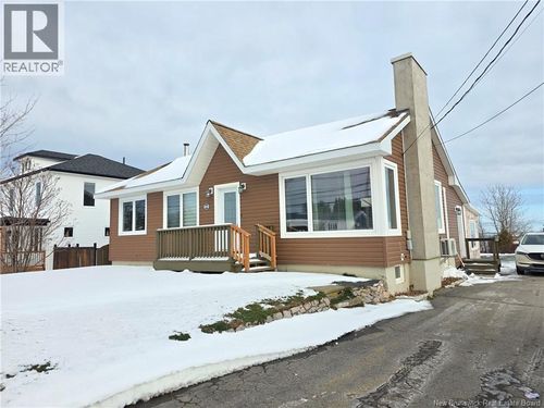 659 Rue Principale, Petit Rocher, NB, E8J1G4 | Card Image