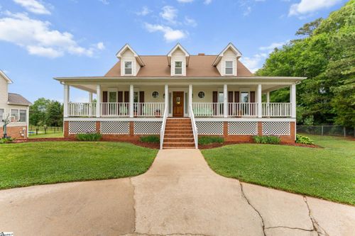 121 Sun Chase Drive, Easley, SC, 29642 | Card Image
