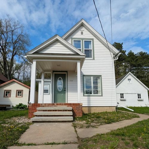 526 State Rd, Montevideo, MN, 56265-2266 | Card Image